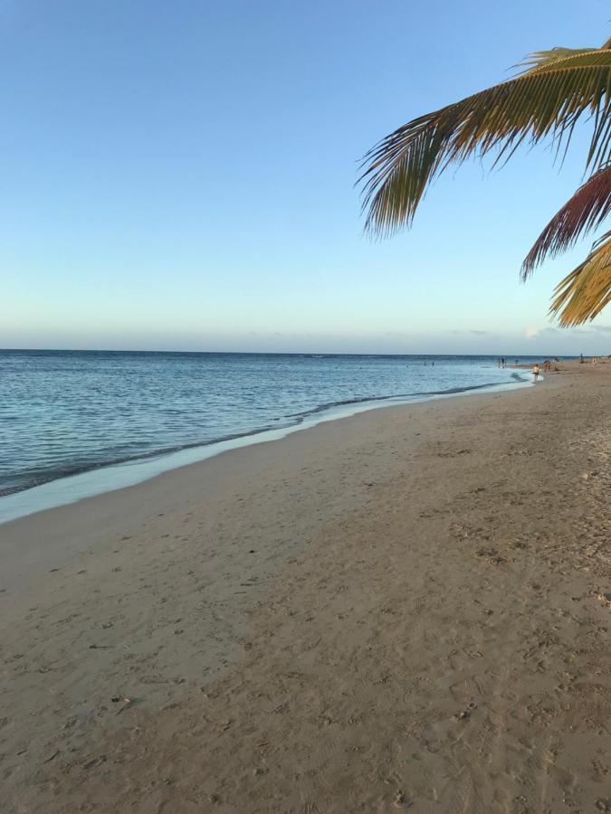 Cozy Oceanfront Villa With Direct Beach Access ラス・テレナス エクステリア 写真